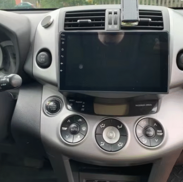 TOYOTA RAV4 [2005–2013] – Image 3